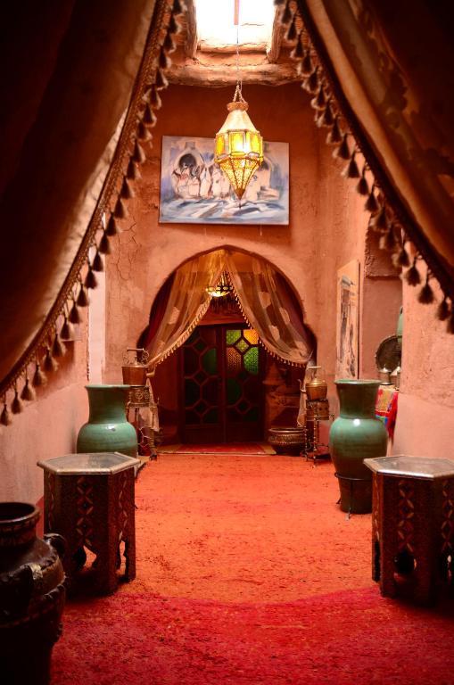 Bed and Breakfast Kasbah Du Peintre Айт-Бен-Хадду Экстерьер фото