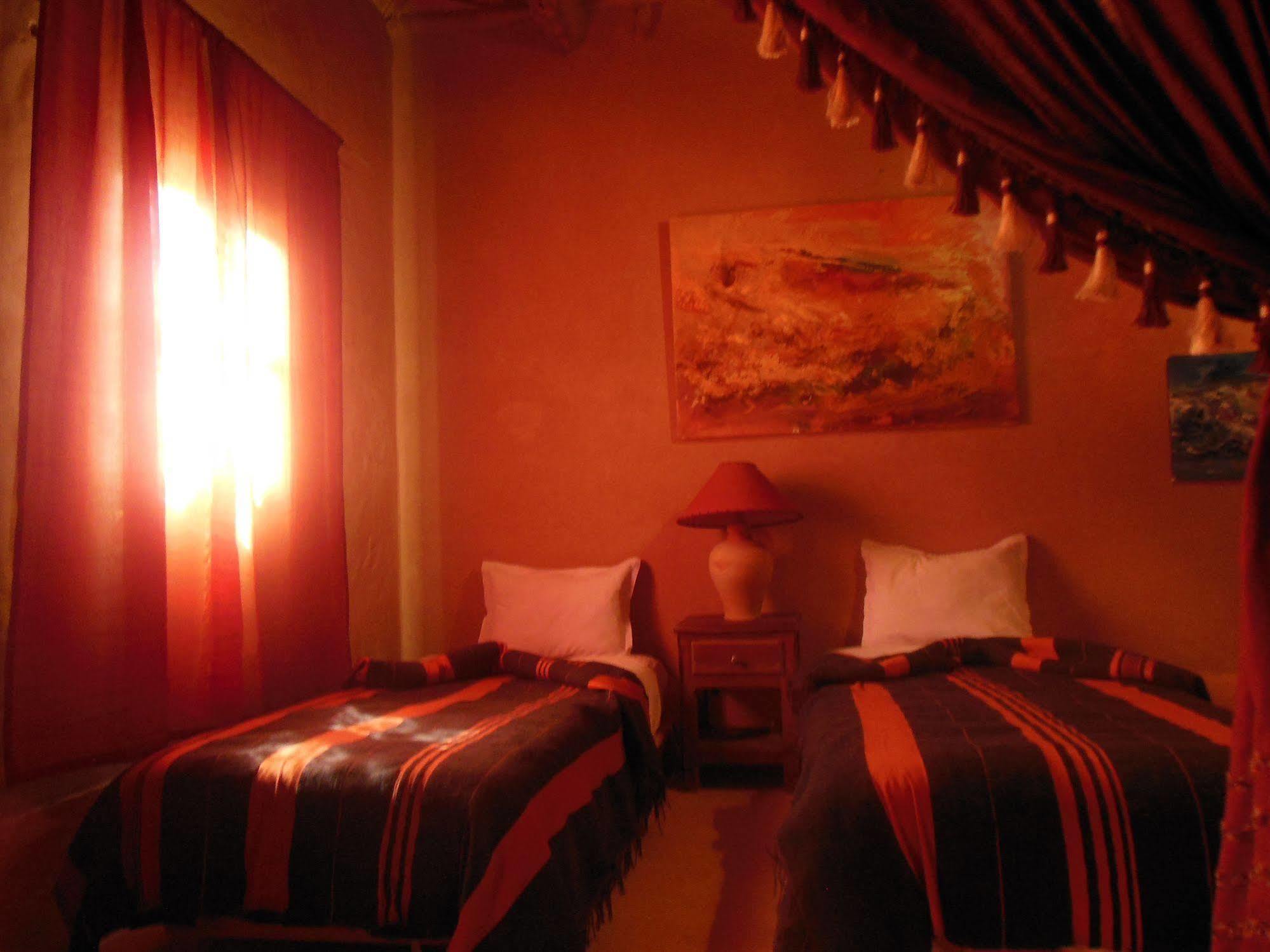 Bed and Breakfast Kasbah Du Peintre Айт-Бен-Хадду Экстерьер фото